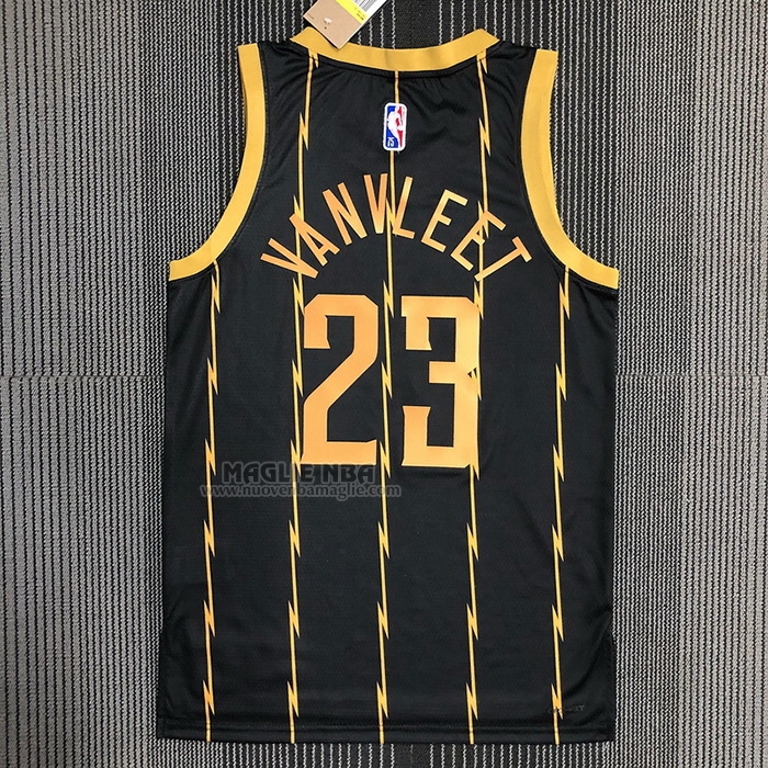 Maglia
 Fred Vanvleet NO 23 Toronto Raptors Citta
 2021-22 Nero
